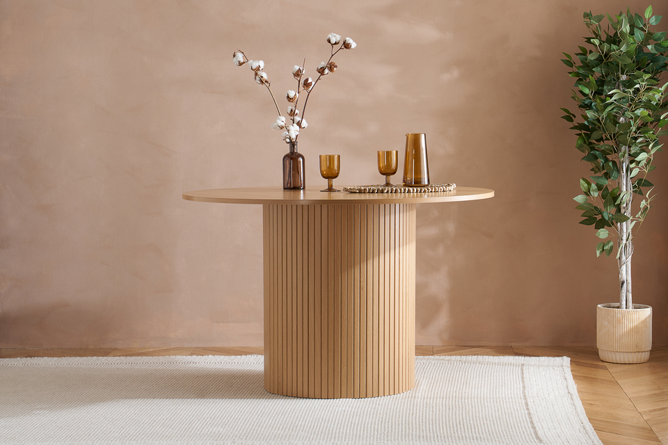 Axerditoak axel 20round 20dining 20table rs.jpg