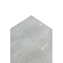 558927