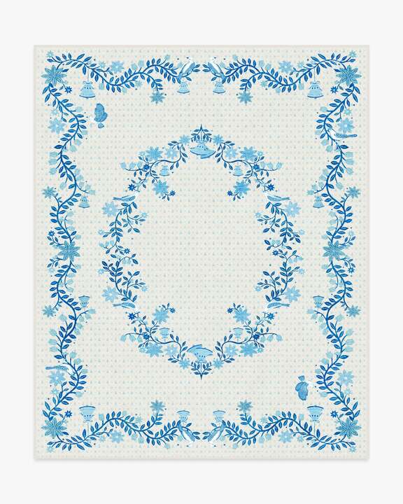 Festive yuletide ivory blue by the hiltons a flw hi015 81 dfecdb24 bc9d 4e8f a334 e0577379868f.jpg