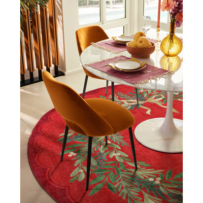 Holiday Wreath Red Flatwoven Rug by The Hiltons - 245 Round cm - Rug + Pad System
