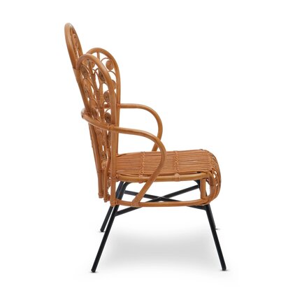 Java Natural Rattan Scalloped Back Accent Chair with Black Legs