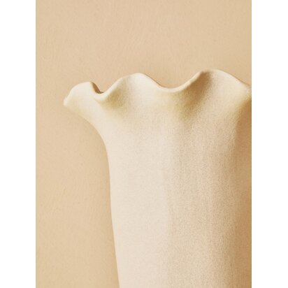 Aluria Cream Scalloped Edge Large Vase