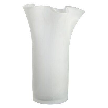 Peniadale White Fluted Glass Vase