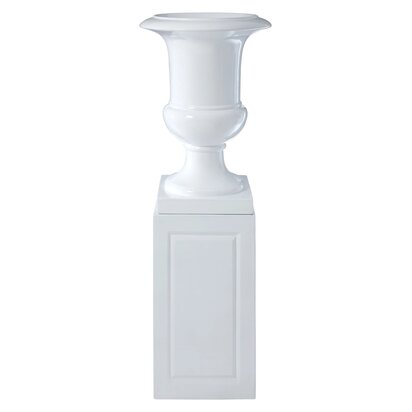 Renenfield White Planter with Pillar