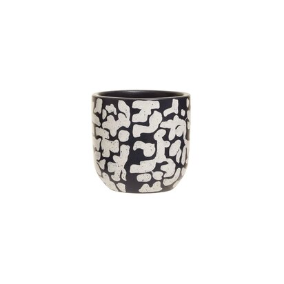Beaeora Earthenware Planter